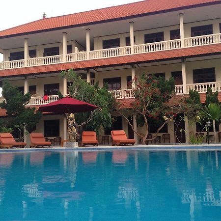 Mekar Jaya Bungalows Kuta  Luaran gambar