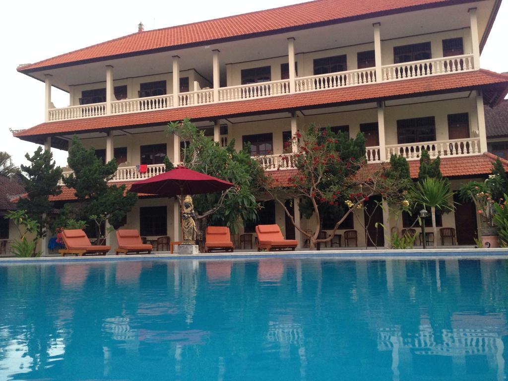 Mekar Jaya Bungalows Kuta  Luaran gambar