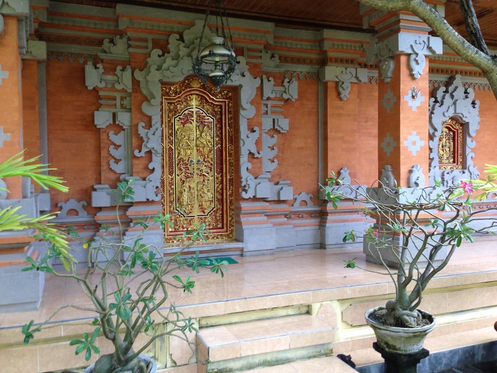 Mekar Jaya Bungalows Kuta  Luaran gambar