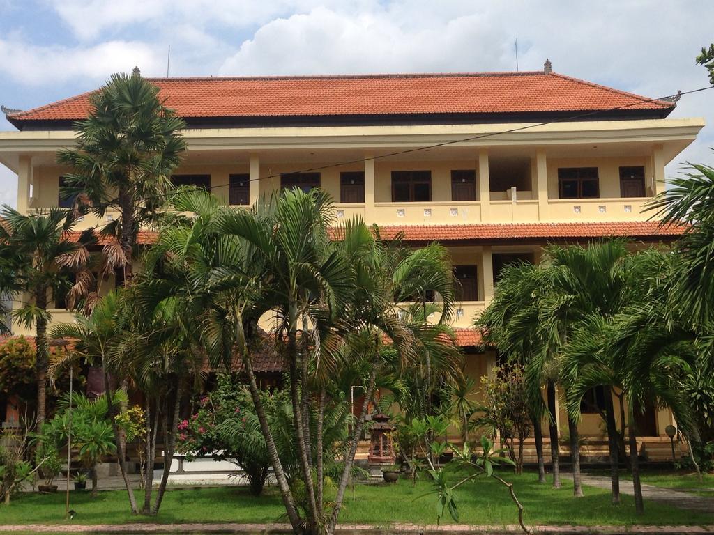 Mekar Jaya Bungalows Kuta  Luaran gambar