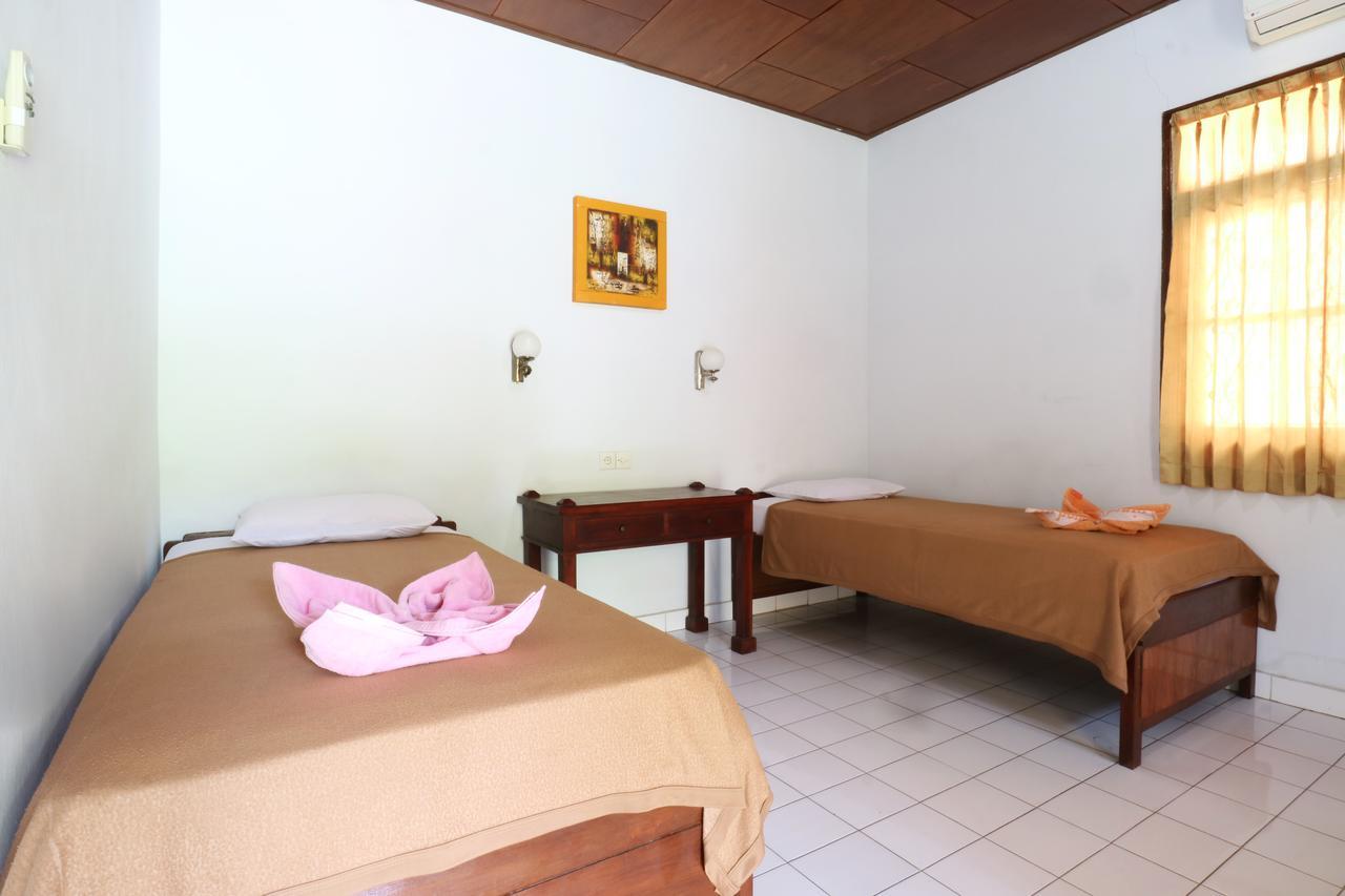 Mekar Jaya Bungalows Kuta  Luaran gambar