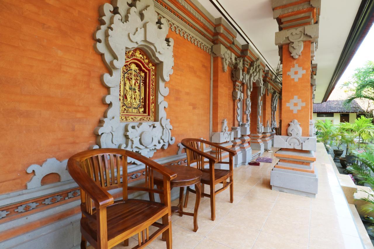 Mekar Jaya Bungalows Kuta  Luaran gambar