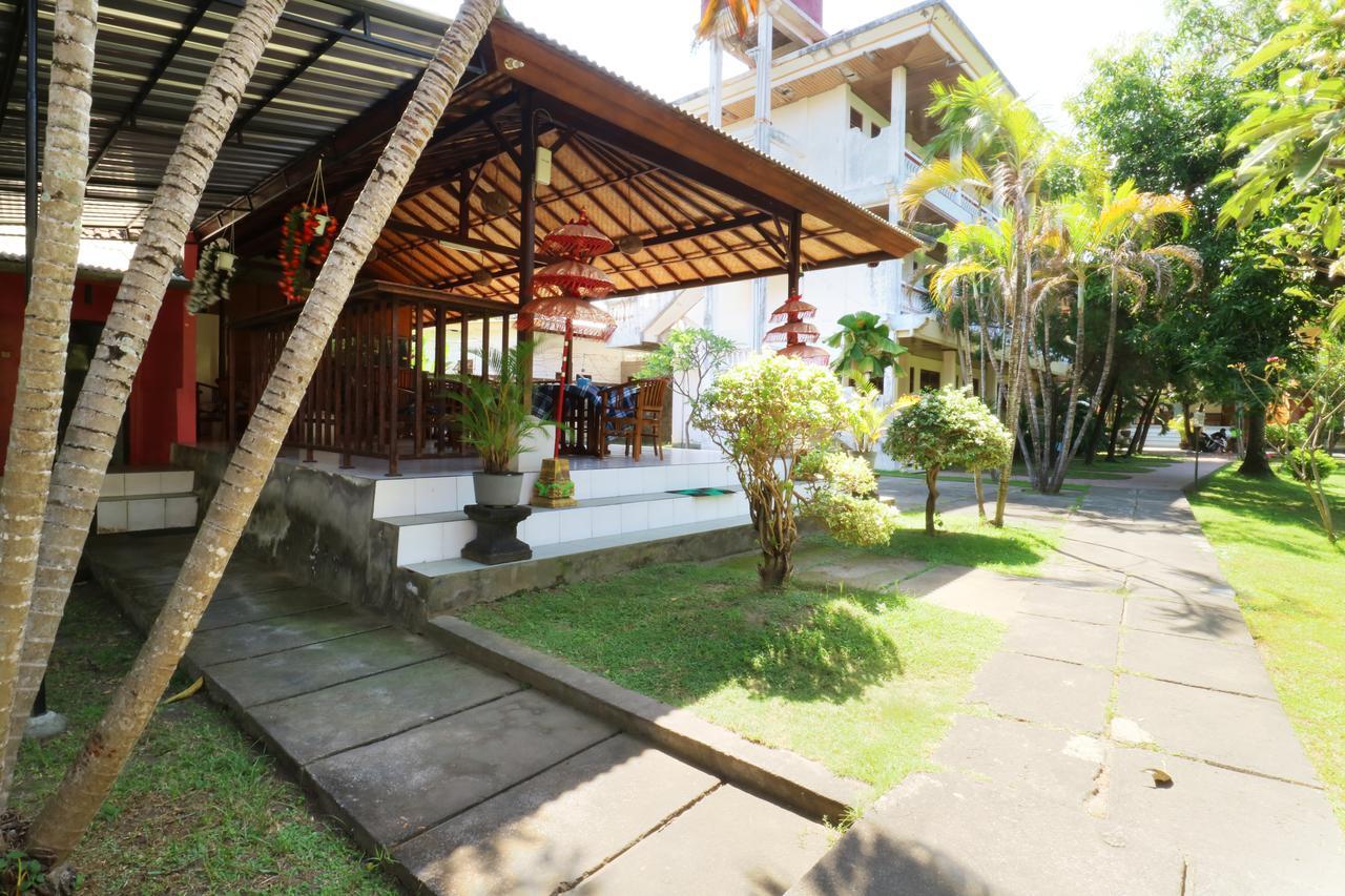 Mekar Jaya Bungalows Kuta  Luaran gambar