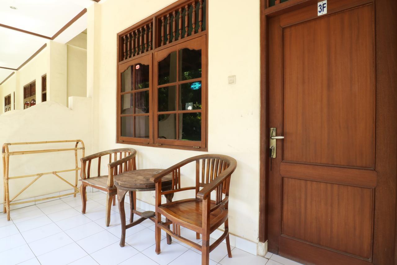 Mekar Jaya Bungalows Kuta  Luaran gambar