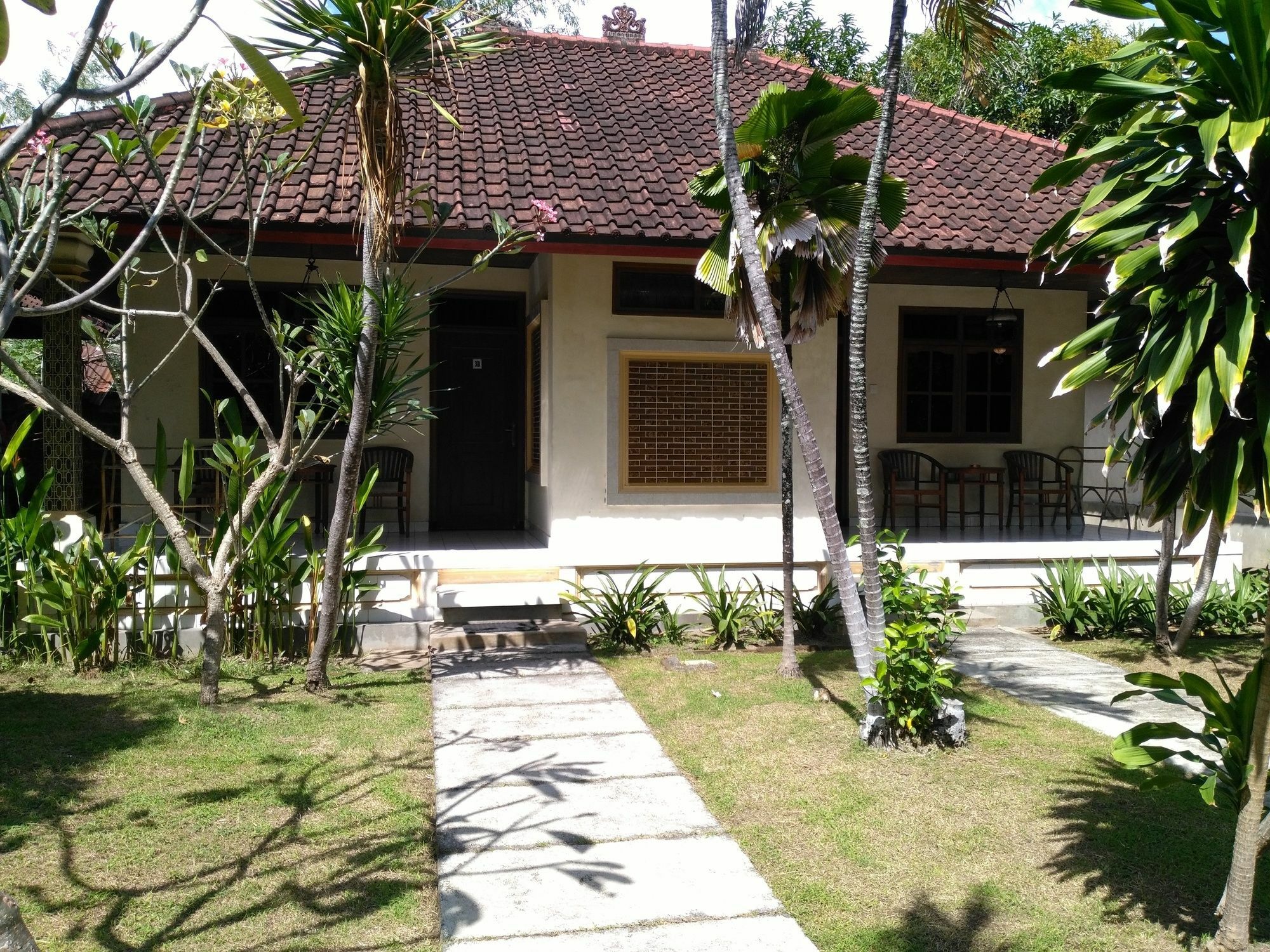 Mekar Jaya Bungalows Kuta  Luaran gambar